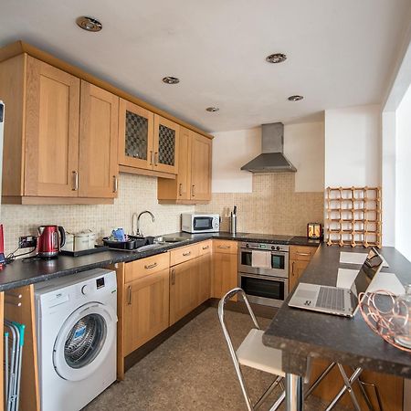 Grosvenor Pad - Lovely 2-Bed Flat - Free On Street Parking باث المظهر الخارجي الصورة