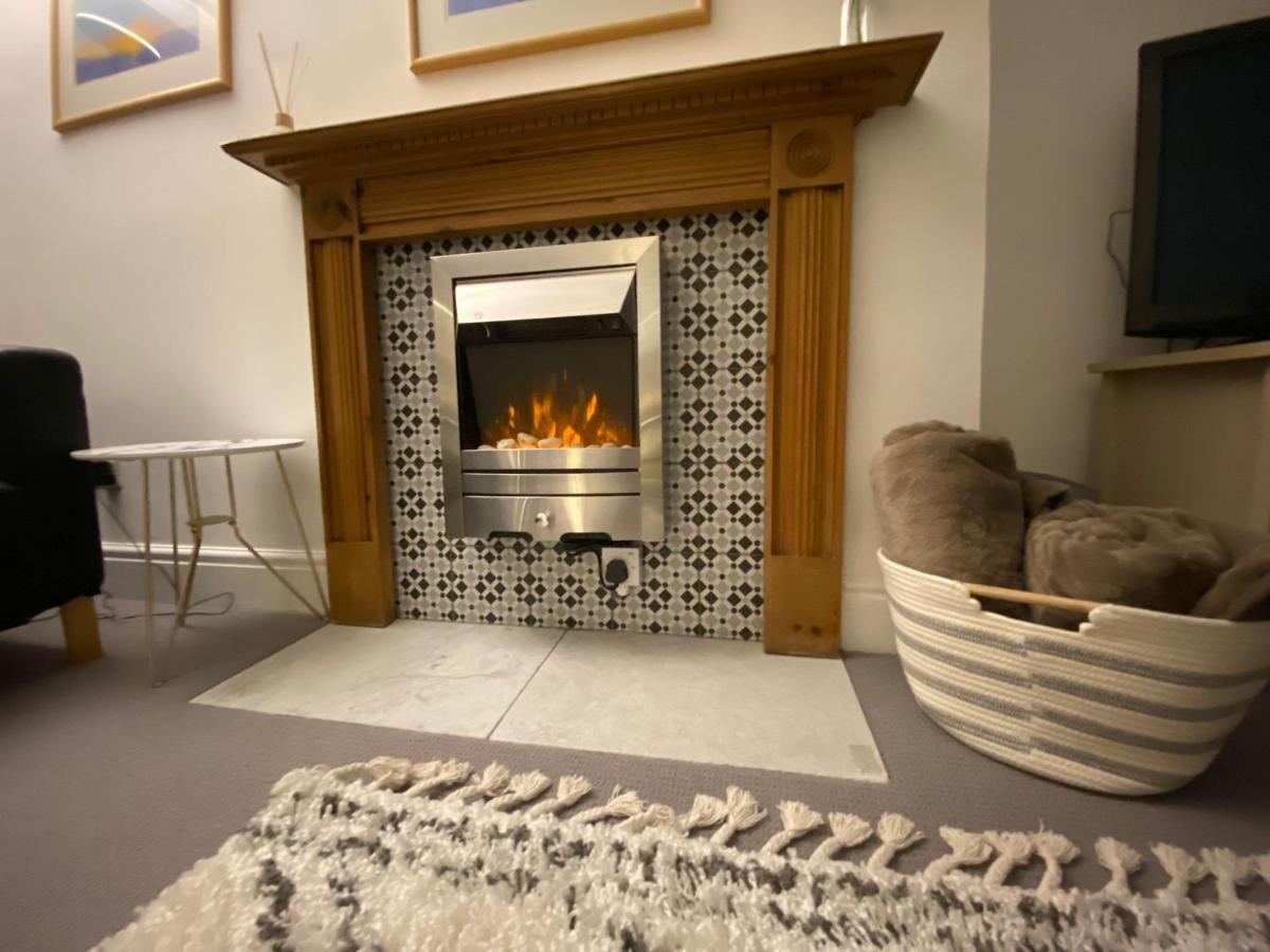 Grosvenor Pad - Lovely 2-Bed Flat - Free On Street Parking باث المظهر الخارجي الصورة