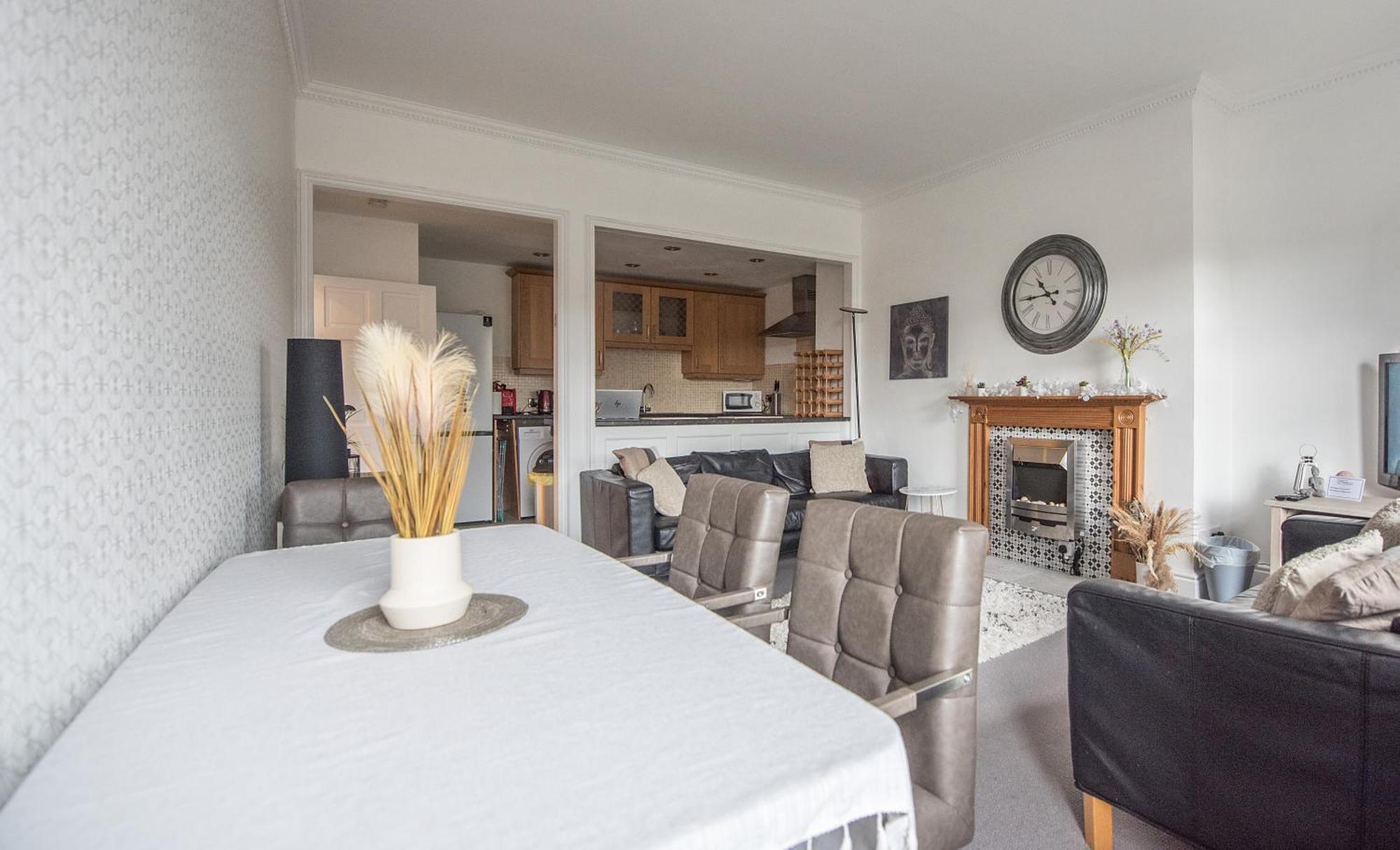 Grosvenor Pad - Lovely 2-Bed Flat - Free On Street Parking باث المظهر الخارجي الصورة