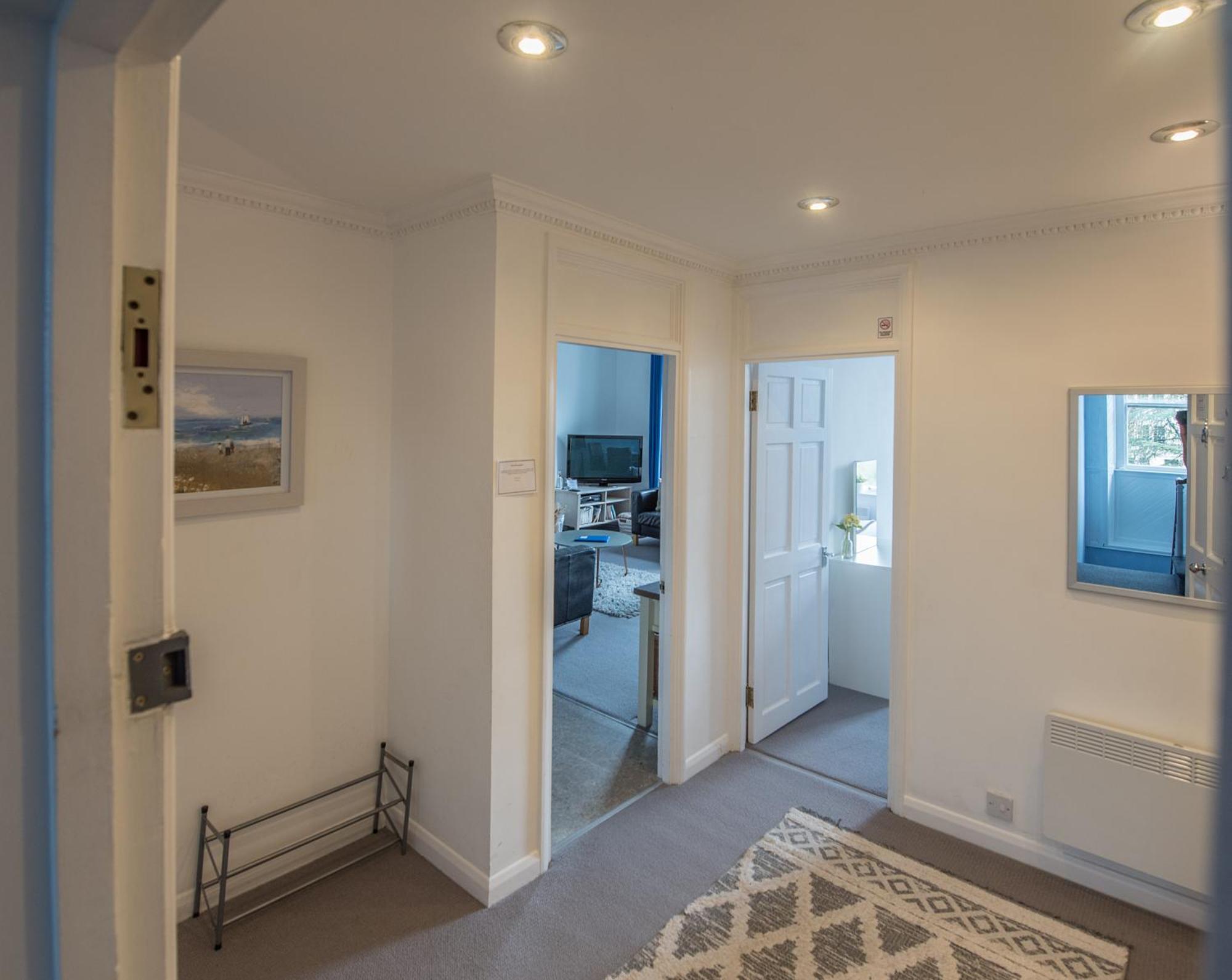 Grosvenor Pad - Lovely 2-Bed Flat - Free On Street Parking باث المظهر الخارجي الصورة