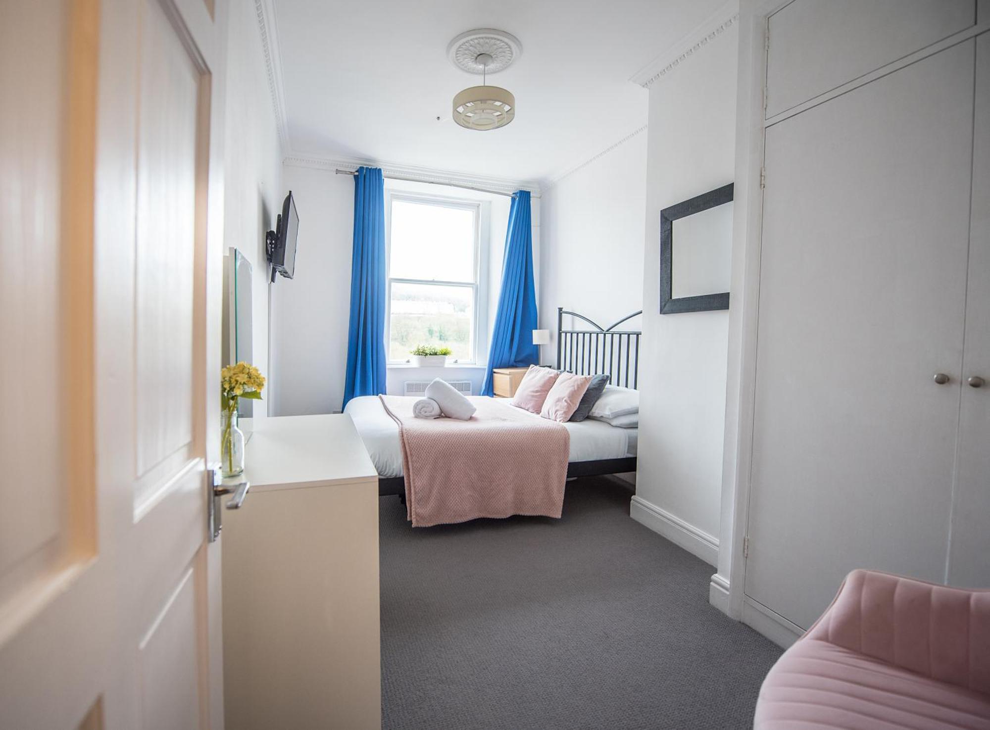 Grosvenor Pad - Lovely 2-Bed Flat - Free On Street Parking باث المظهر الخارجي الصورة